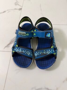 Skechers Kids Blue & Lime Green Pixel-Accent Sport Sandals size2